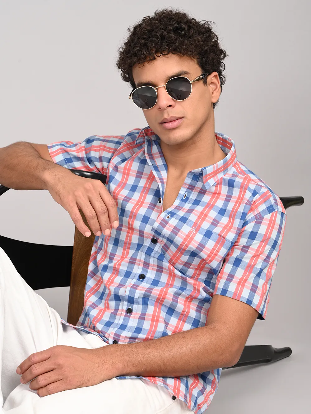 Shop Primary Image Shop Primary Image